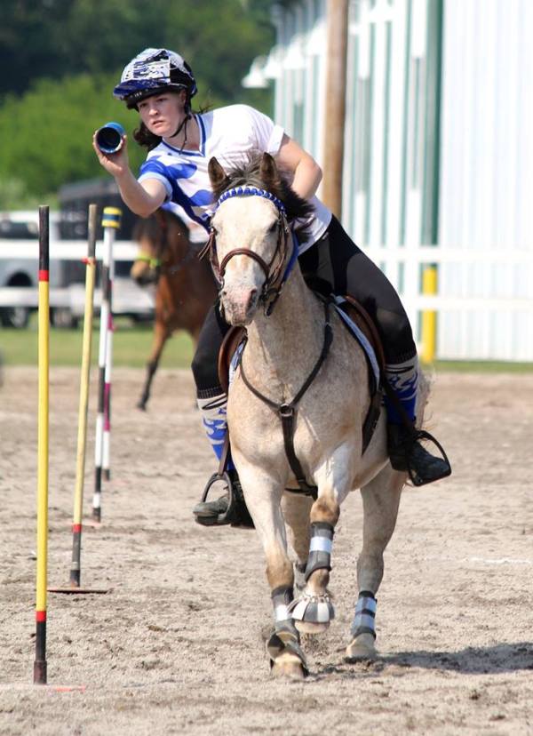 Genevieve and DJ Photo: Equistar Photography
