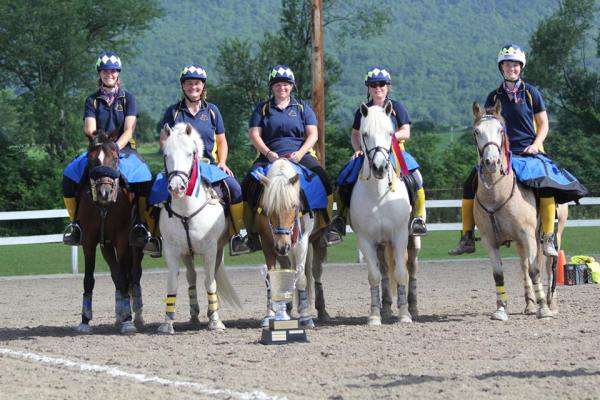 1001882_577250918994271_760177386_n